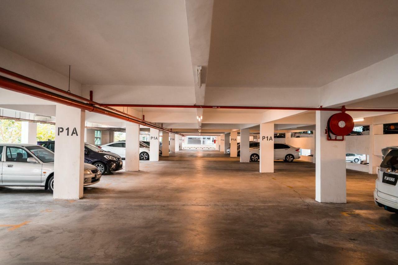 Moderm Spacious 6Pax S Pice Penang Bayan Lepas Esterno foto
