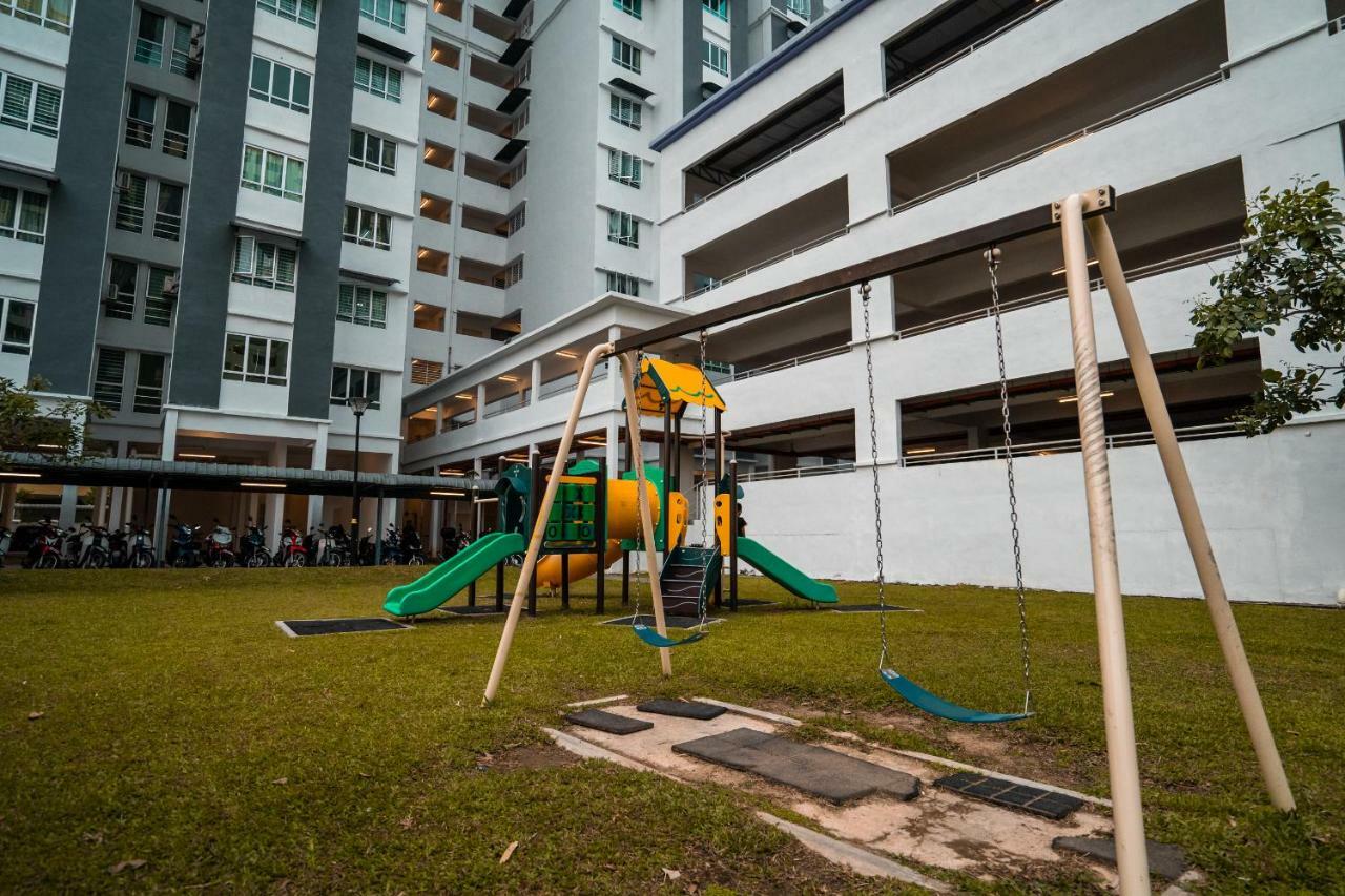 Moderm Spacious 6Pax S Pice Penang Bayan Lepas Esterno foto